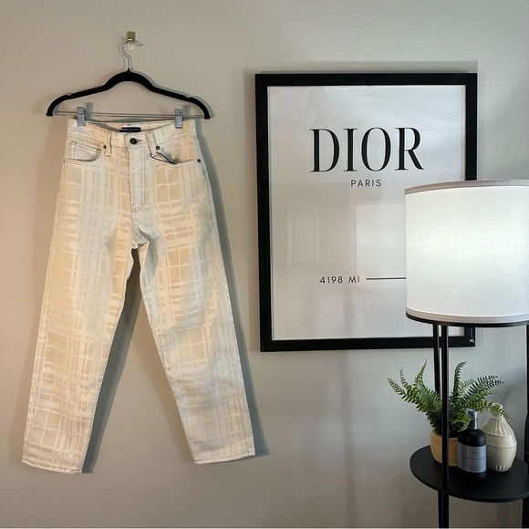 NWT Levi’s Made and Crafted in Italy Women’s taper leg plaid pants 25W x 27L - Picture 6 of 9